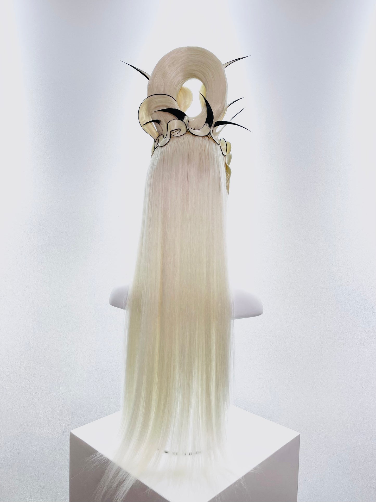 Blonde Sword
